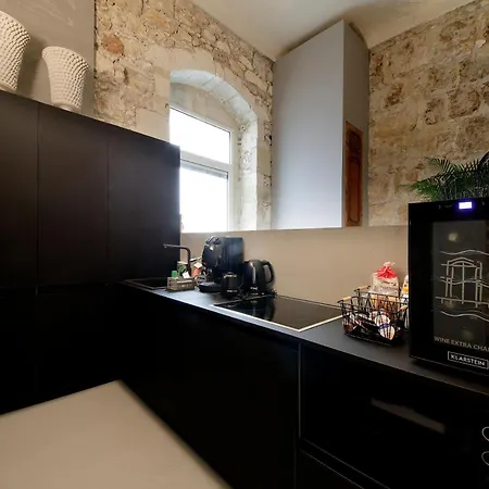 Isonzo Πανσιόν 4*